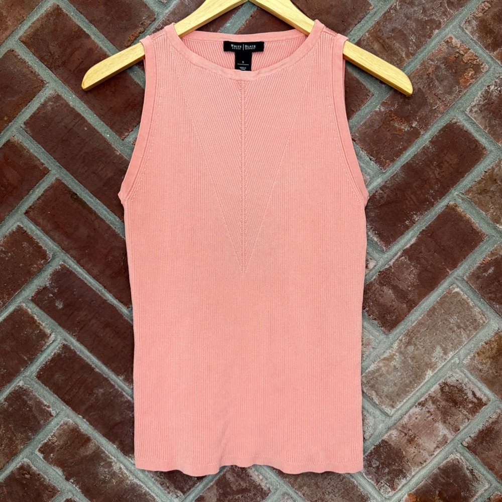 White House Black Market Coral Pink Ribbed Knit Sleeveless Chevron Tank‎ Top S